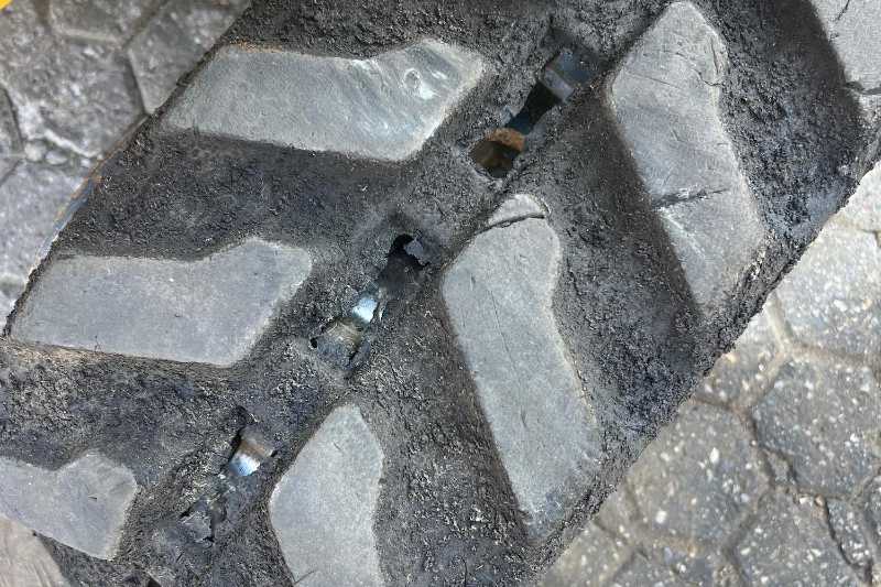 OmecoHub - Immagine KOMATSU PC16R-3HS